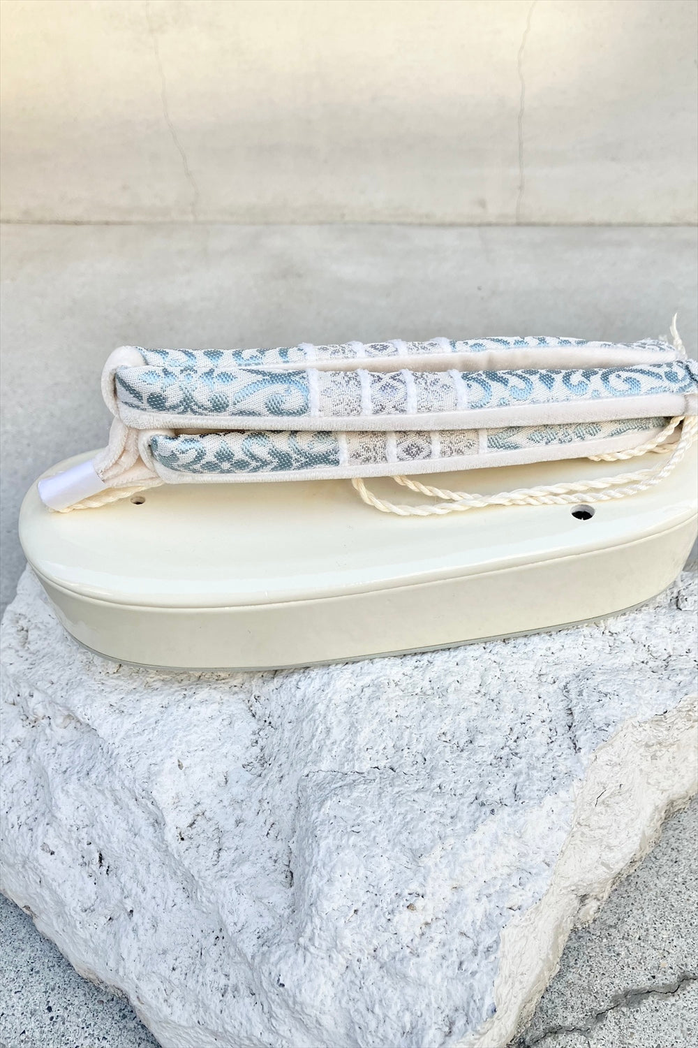 エナメルオフ台×花緒ペルシャ紋ミント