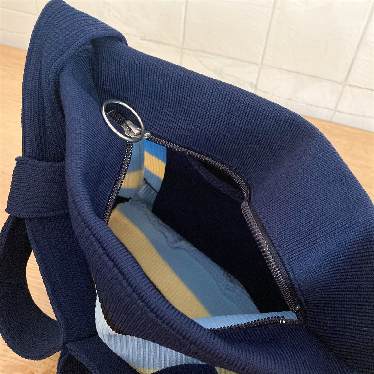 SHOULDER POUCH BAG navy