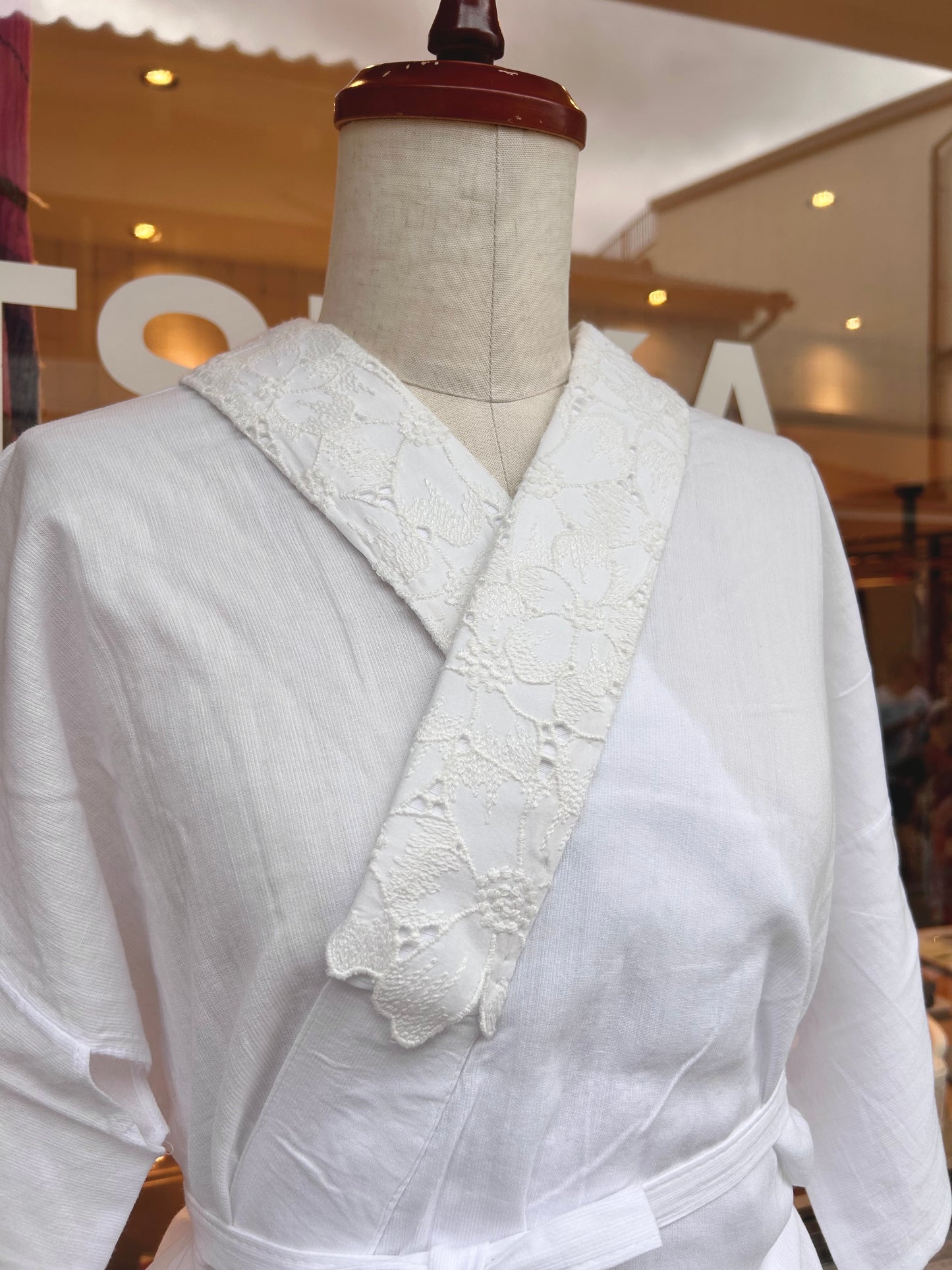 モデル着用品　半衿付スリップ  L