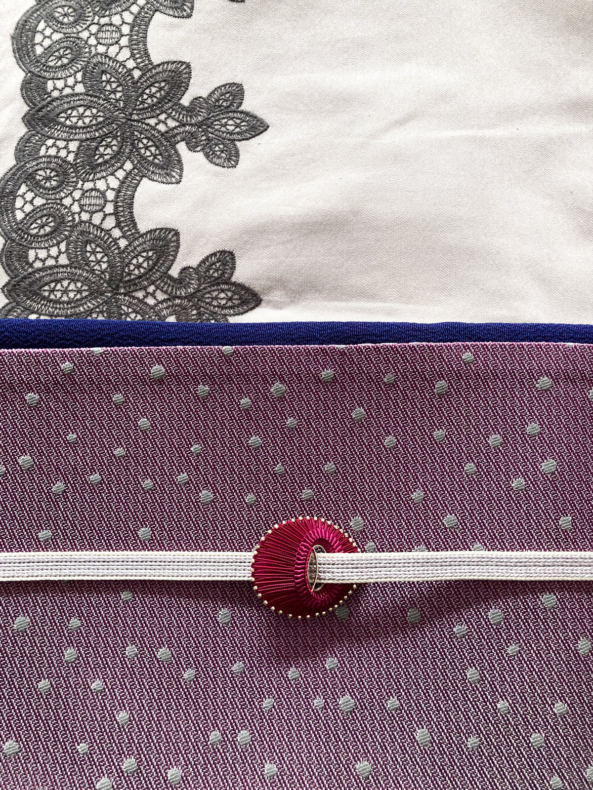 うさぎ小町×大塚呉服店コラボ半巾帯　第二弾　ペルシャ紋 ホワイトラズベリー