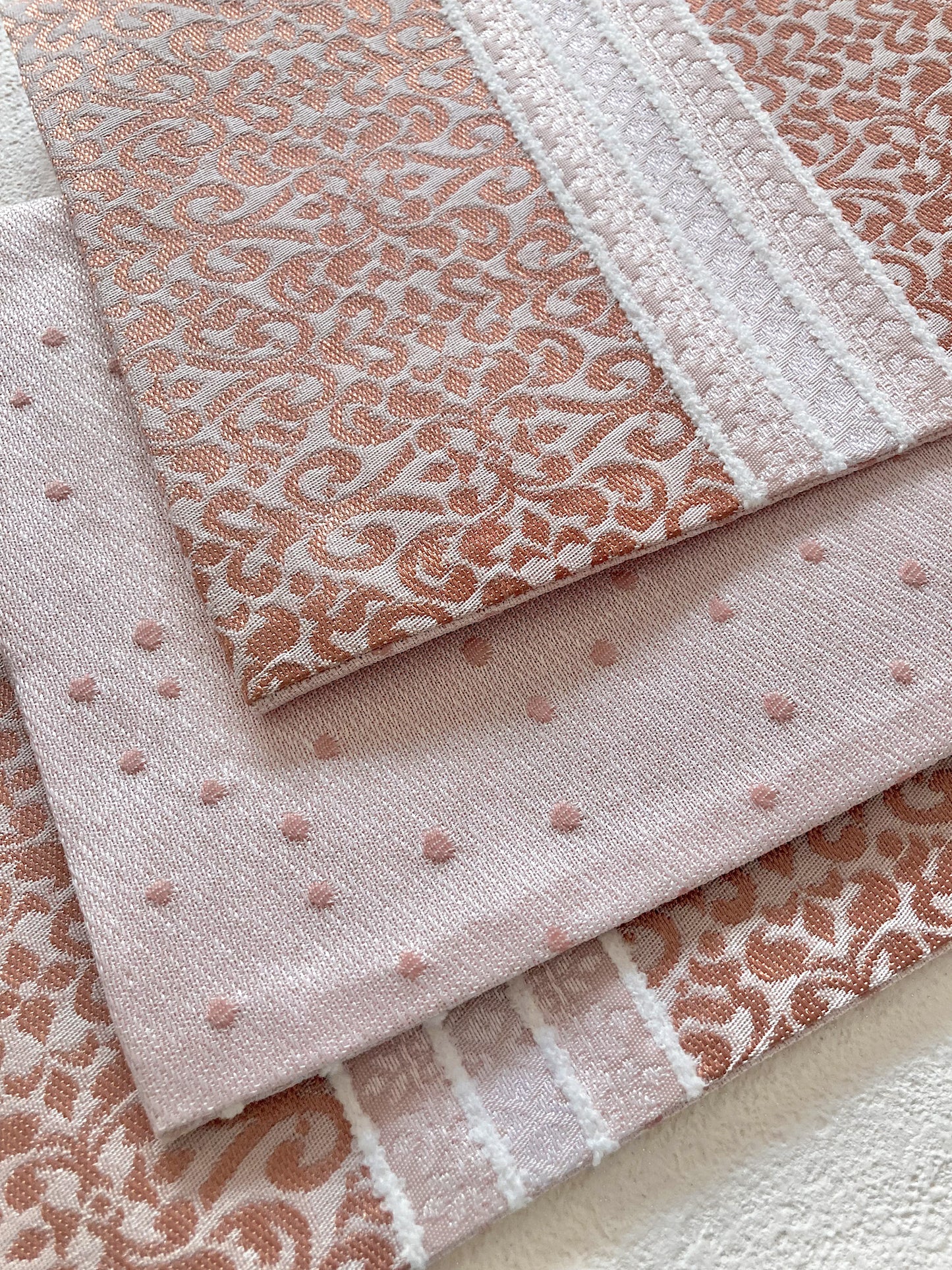 うさぎ小町×大塚呉服店コラボ半巾帯　第一弾　ペルシャ紋　コーラルシュガー