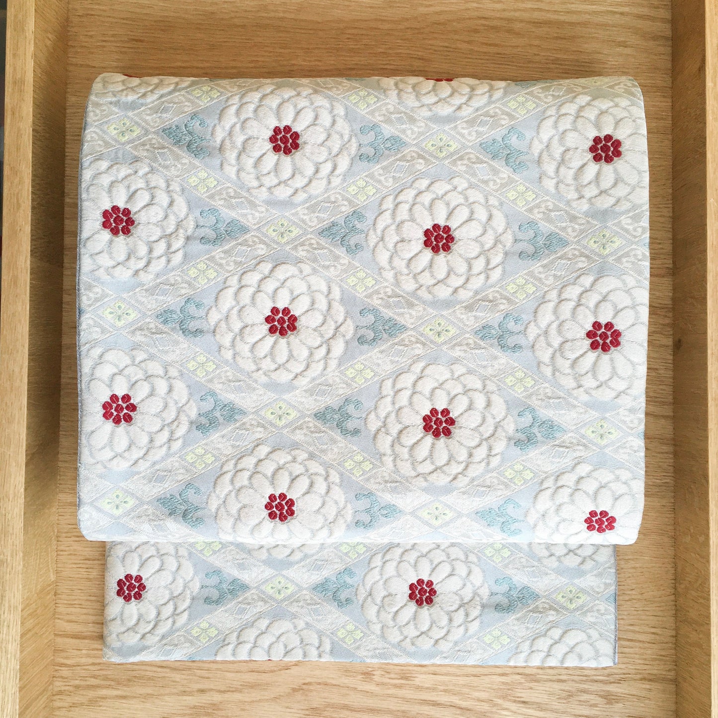 モデル着用品　オリジナル京袋帯　　菊
