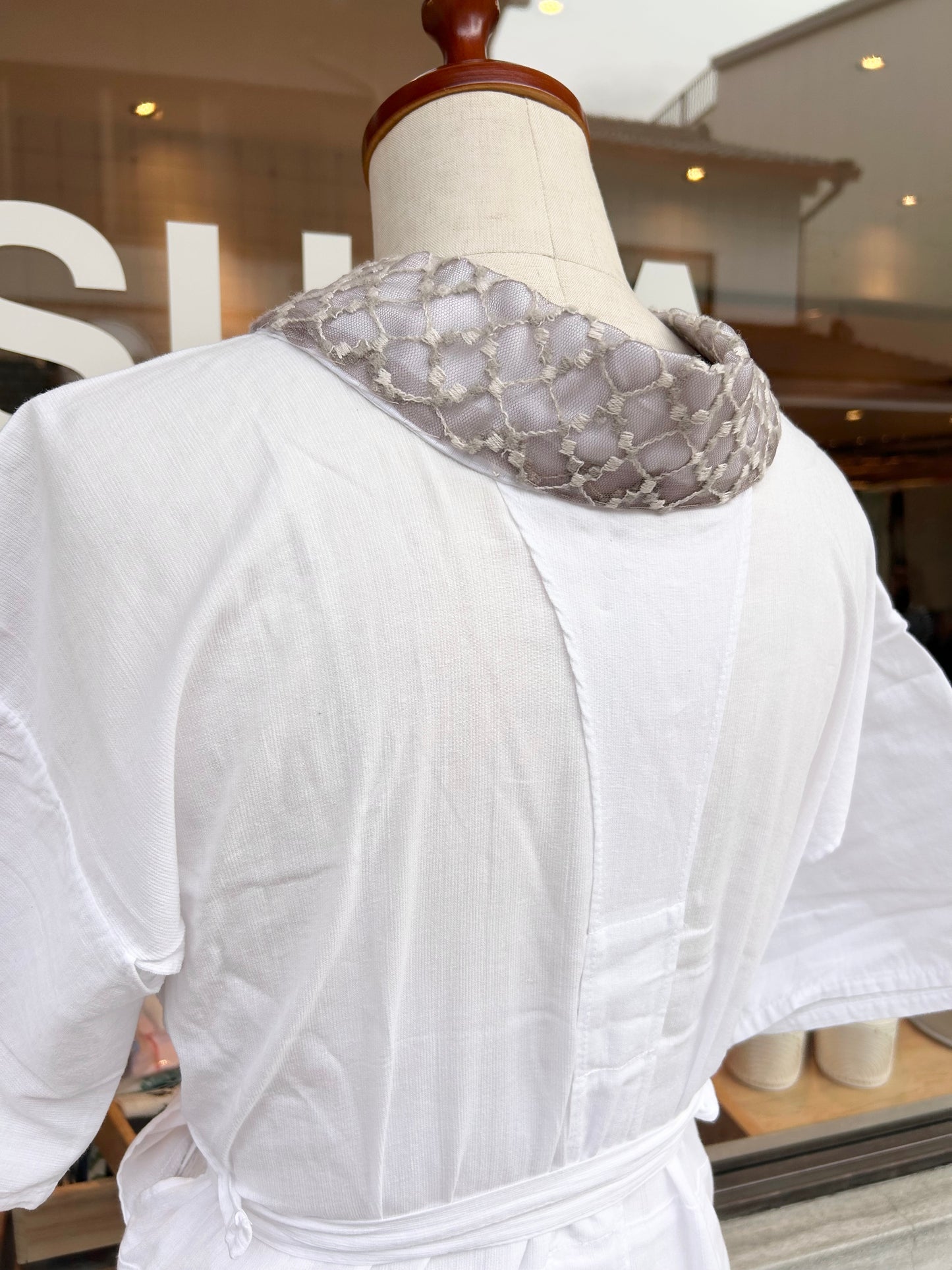 モデル着用品　半衿付スリップ　M