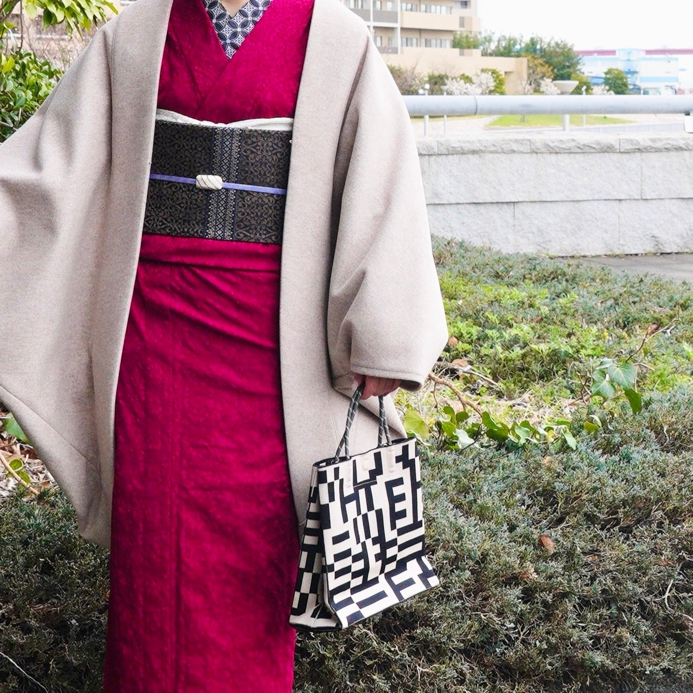 モザイクパターン　PAPER KNIT BAG