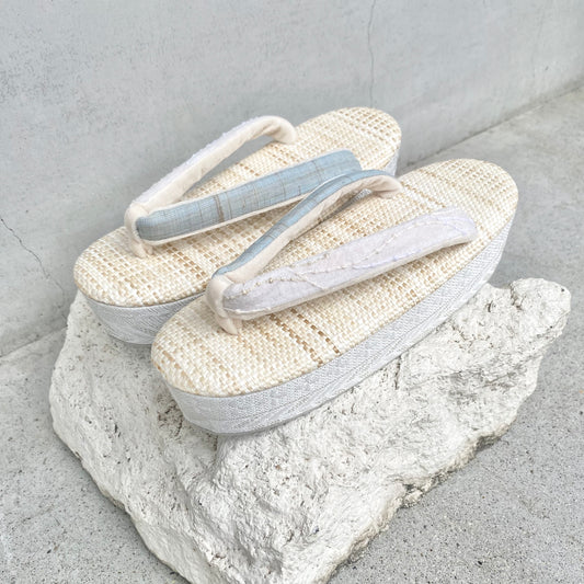 大塚呉服店の夏草履　fluffy stripe ×　バイカラーミント・よろけレース　Sサイズ