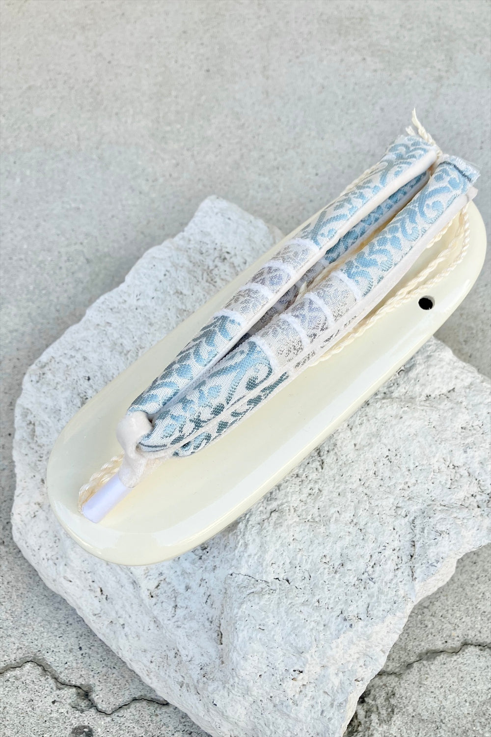 1月上旬〜中旬お届け　エナメルオフ台×花緒ペルシャ紋ミント